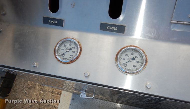 image for item DJ6810 1987 Ford F8000  fire truck