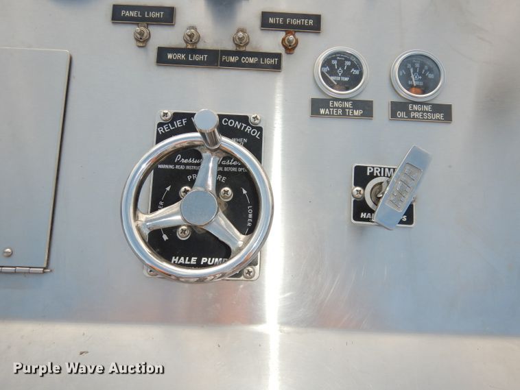 image for item DJ6810 1987 Ford F8000  fire truck