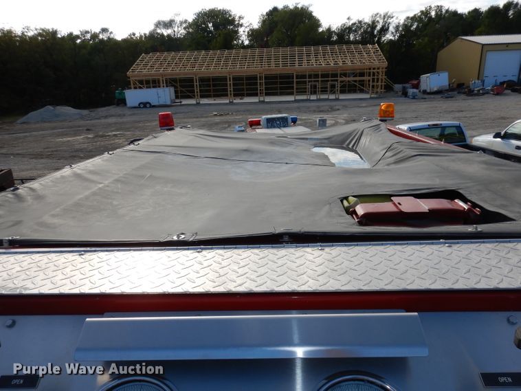 image for item DJ6810 1987 Ford F8000  fire truck