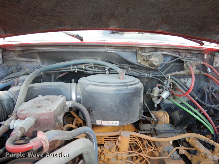 image for item DJ6810 1987 Ford F8000  fire truck