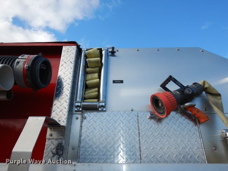 image for item DJ6810 1987 Ford F8000  fire truck