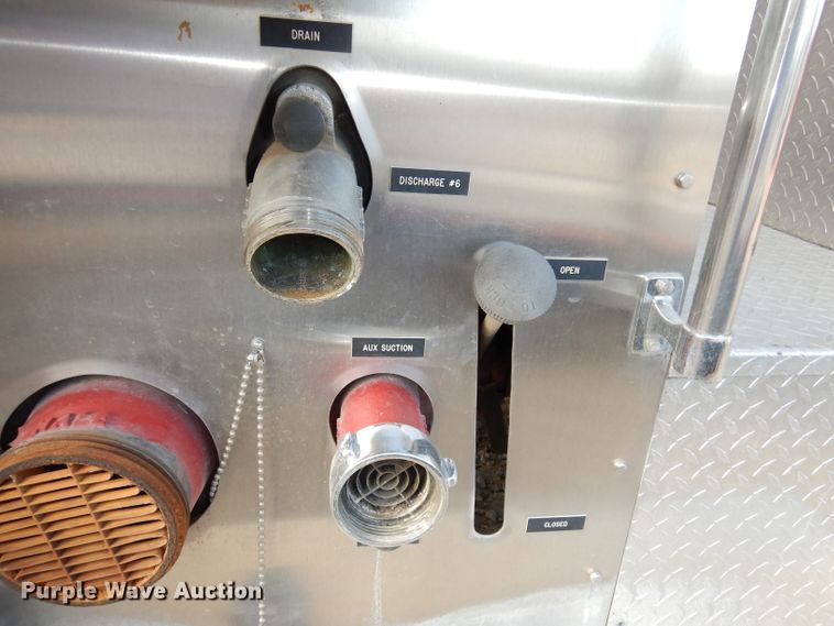 image for item DJ6810 1987 Ford F8000  fire truck