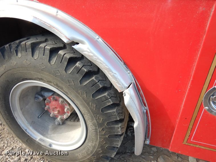 image for item DJ6810 1987 Ford F8000  fire truck