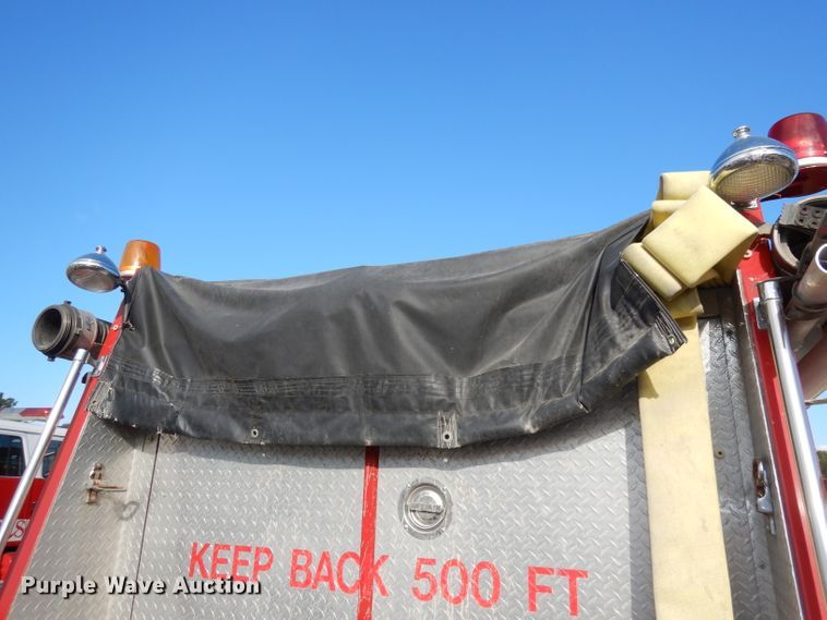 image for item DJ6810 1987 Ford F8000  fire truck