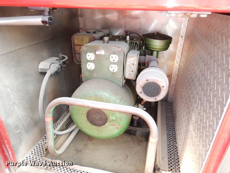 image for item DJ6810 1987 Ford F8000  fire truck