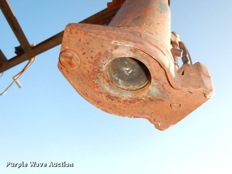 image for item DJ6811 1992 shop built equipment trailer