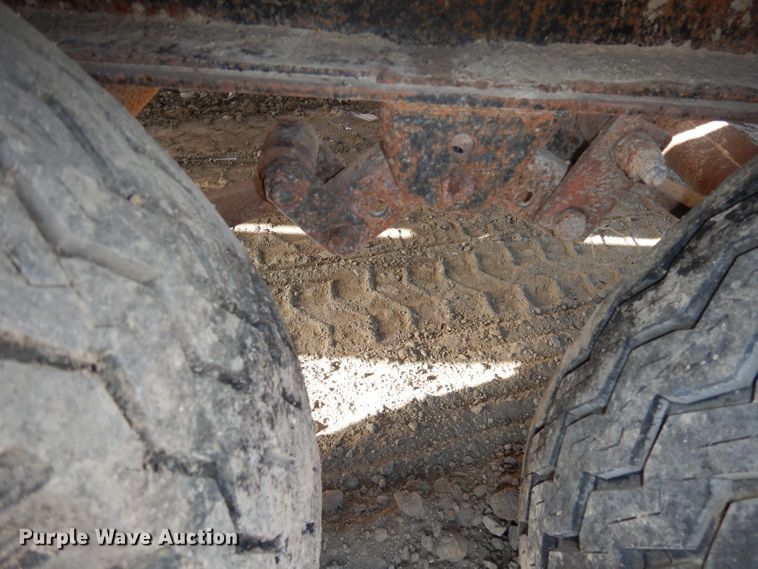 image for item DJ6811 1992 shop built equipment trailer