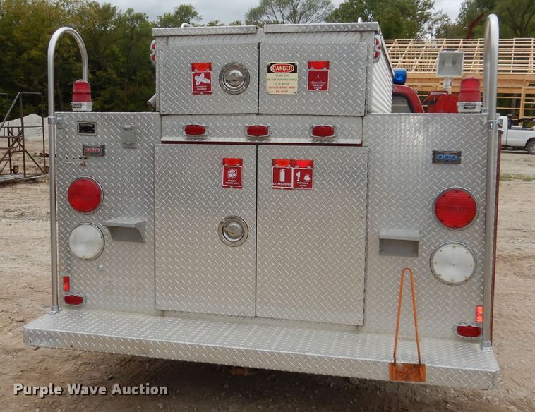 image for item DJ6812 1989 GMC Sierra 2500  Crew Cab utility bed brush fire truck