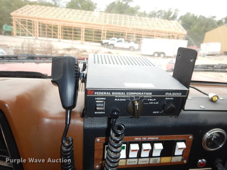 image for item DJ6812 1989 GMC Sierra 2500  Crew Cab utility bed brush fire truck