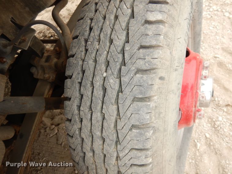 image for item DJ6812 1989 GMC Sierra 2500  Crew Cab utility bed brush fire truck