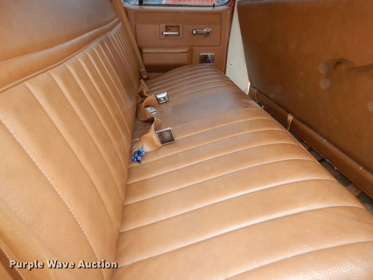 image for item DJ6812 1989 GMC Sierra 2500  Crew Cab utility bed brush fire truck