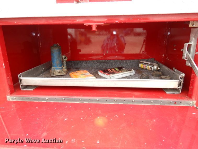 image for item DJ6812 1989 GMC Sierra 2500  Crew Cab utility bed brush fire truck