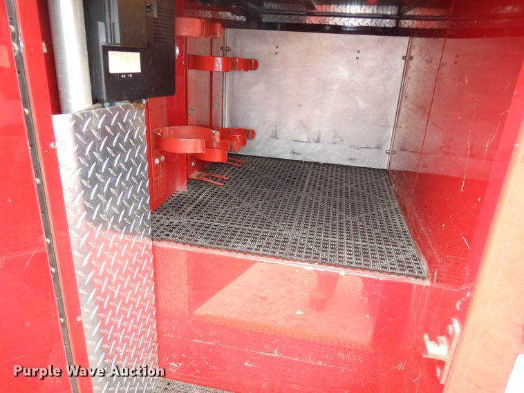 image for item DJ6812 1989 GMC Sierra 2500  Crew Cab utility bed brush fire truck