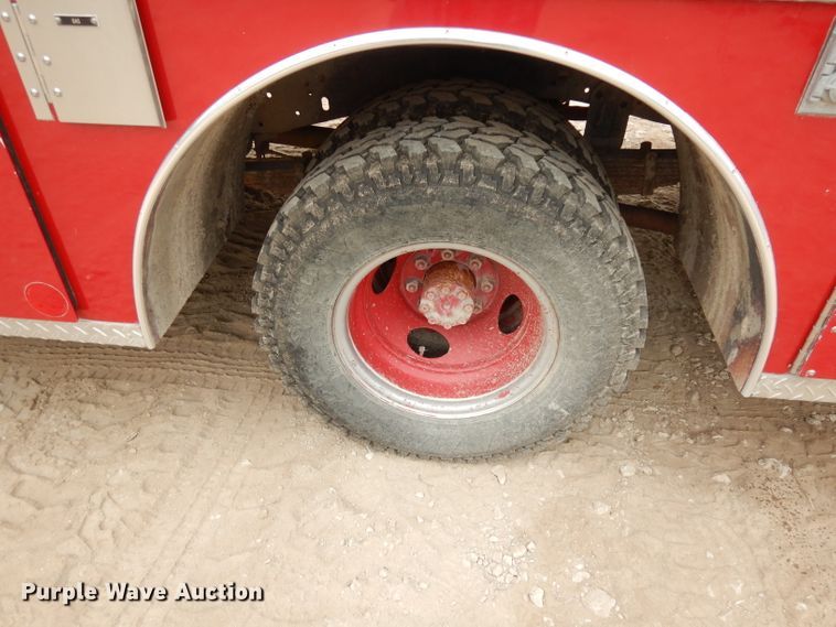 image for item DJ6812 1989 GMC Sierra 2500  Crew Cab utility bed brush fire truck