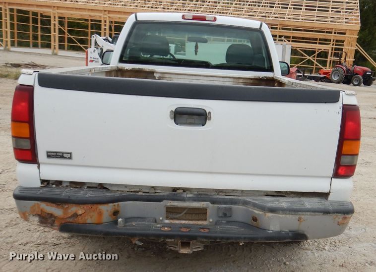 image for item DJ6815 2001 GMC Sierra 1500  pickup truck