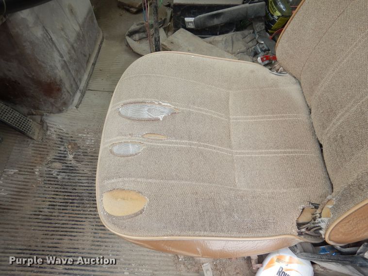 image for item DJ6816 1983 Ford 9000  semi truck