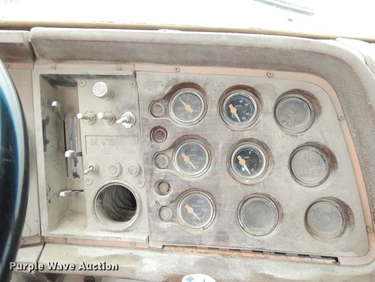 image for item DJ6816 1983 Ford 9000  semi truck