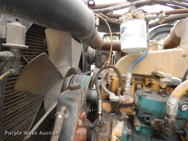 image for item DJ6816 1983 Ford 9000  semi truck