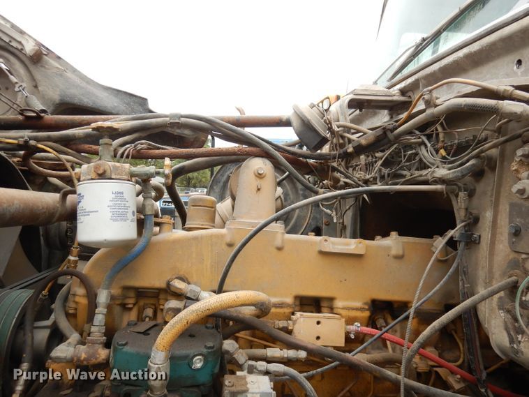 image for item DJ6816 1983 Ford 9000  semi truck