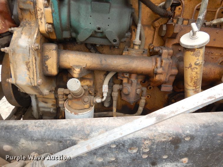 image for item DJ6816 1983 Ford 9000  semi truck