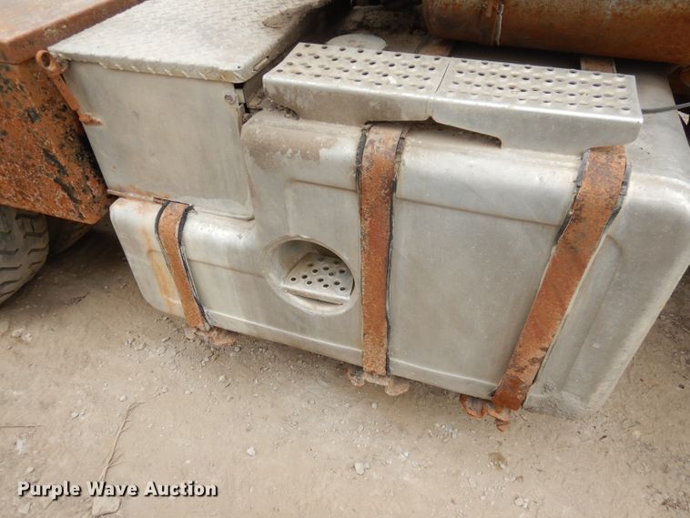 image for item DJ6816 1983 Ford 9000  semi truck