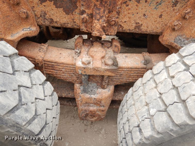 image for item DJ6816 1983 Ford 9000  semi truck