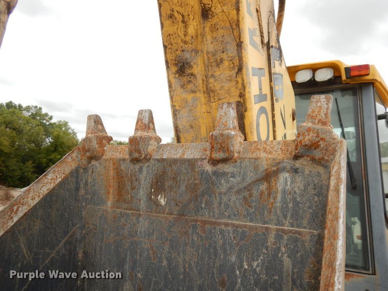 image for item DJ6817 New Holland LB75B  backhoe