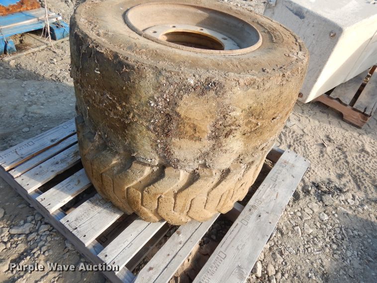 image for item DJ6817 New Holland LB75B  backhoe