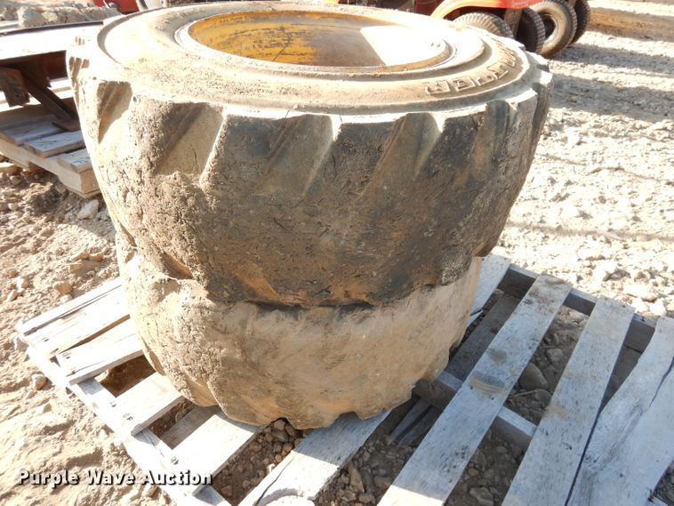 image for item DJ6817 New Holland LB75B  backhoe