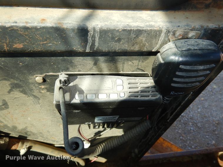 image for item DJ6822 1982 John Deere 570A  motor grader