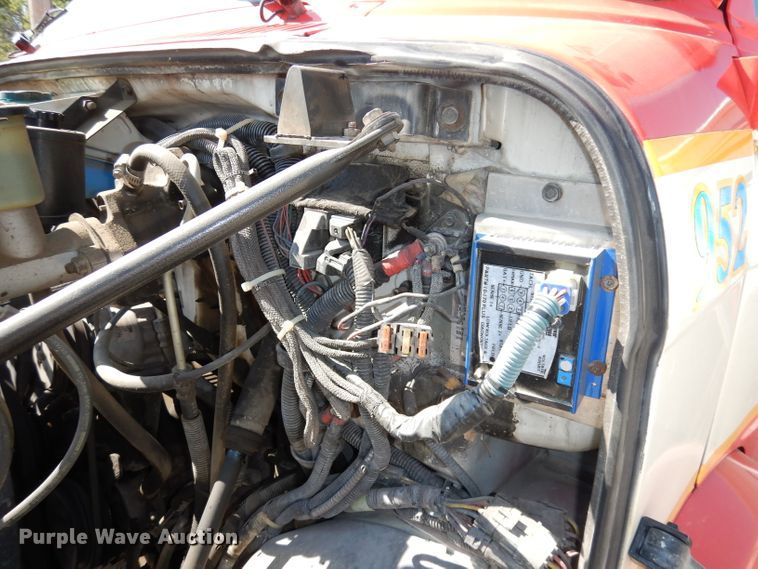 image for item DJ6823 1996 Chevrolet P30HD  ambulance