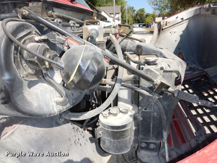 image for item DJ6823 1996 Chevrolet P30HD  ambulance