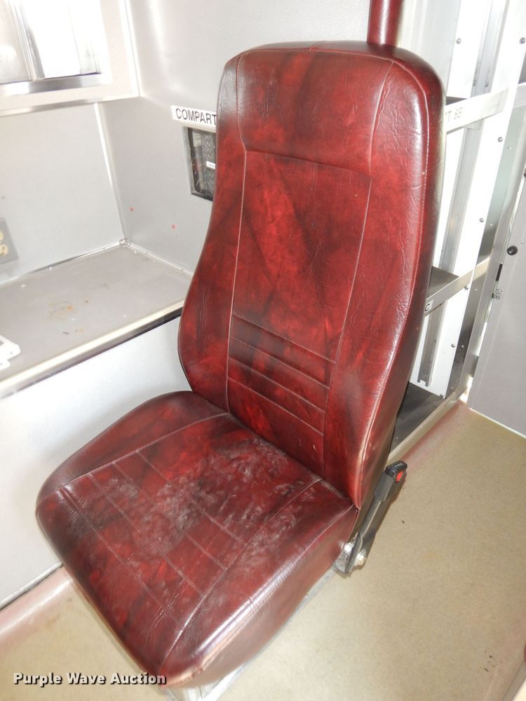 image for item DJ6823 1996 Chevrolet P30HD  ambulance