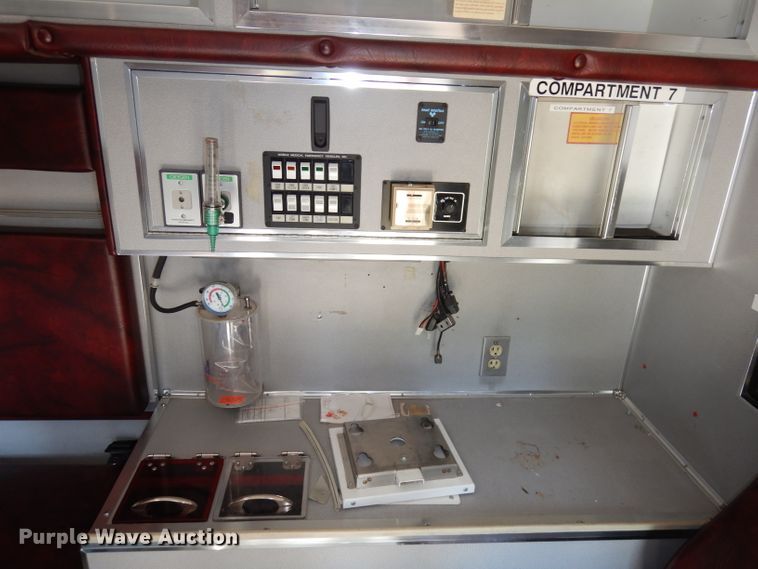 image for item DJ6823 1996 Chevrolet P30HD  ambulance