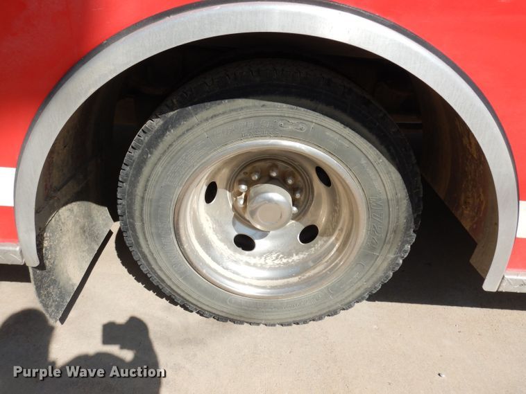 image for item DJ6823 1996 Chevrolet P30HD  ambulance