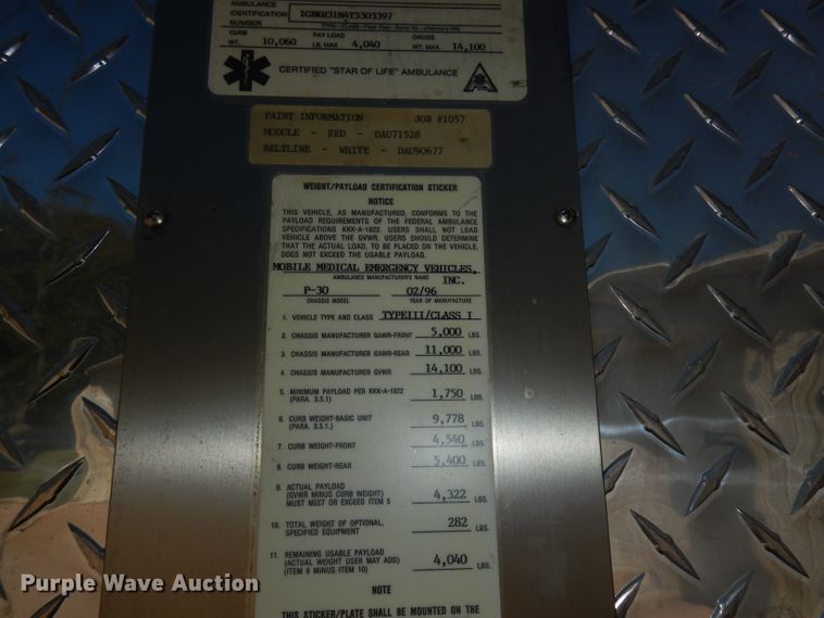 image for item DJ6823 1996 Chevrolet P30HD  ambulance