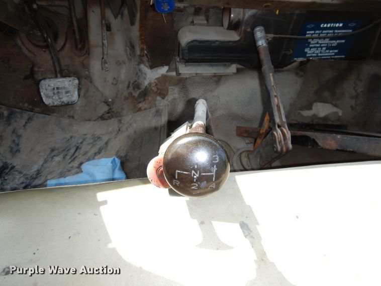 image for item DJ6824 1967 Chevrolet 60  oil distributor truck