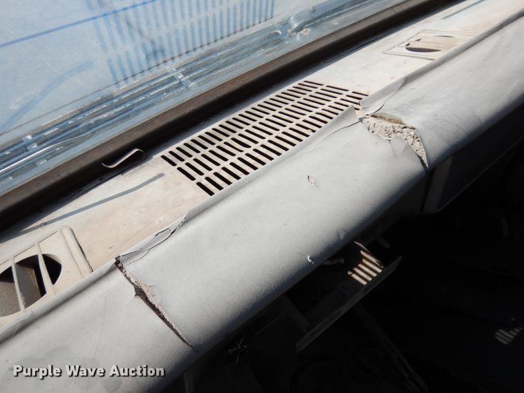 image for item DJ6824 1967 Chevrolet 60  oil distributor truck