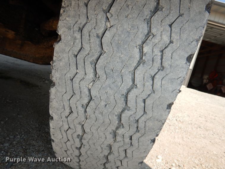 image for item DJ6824 1967 Chevrolet 60  oil distributor truck