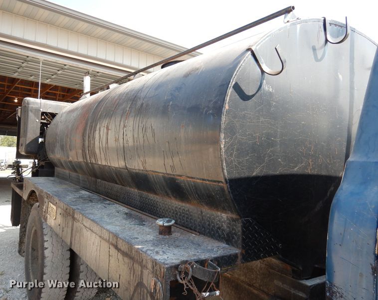 image for item DJ6824 1967 Chevrolet 60  oil distributor truck