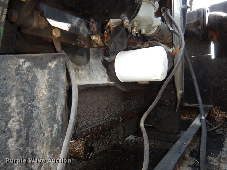 image for item DJ6824 1967 Chevrolet 60  oil distributor truck