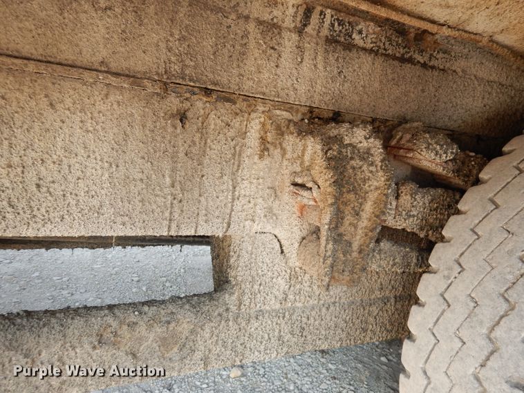 image for item DJ6824 1967 Chevrolet 60  oil distributor truck