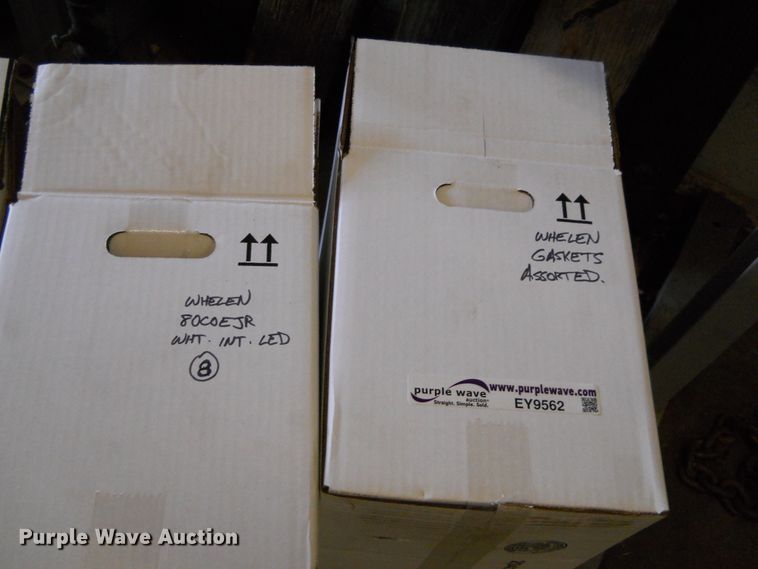 image for item EY9562 (31) Whelen lights and gaskets