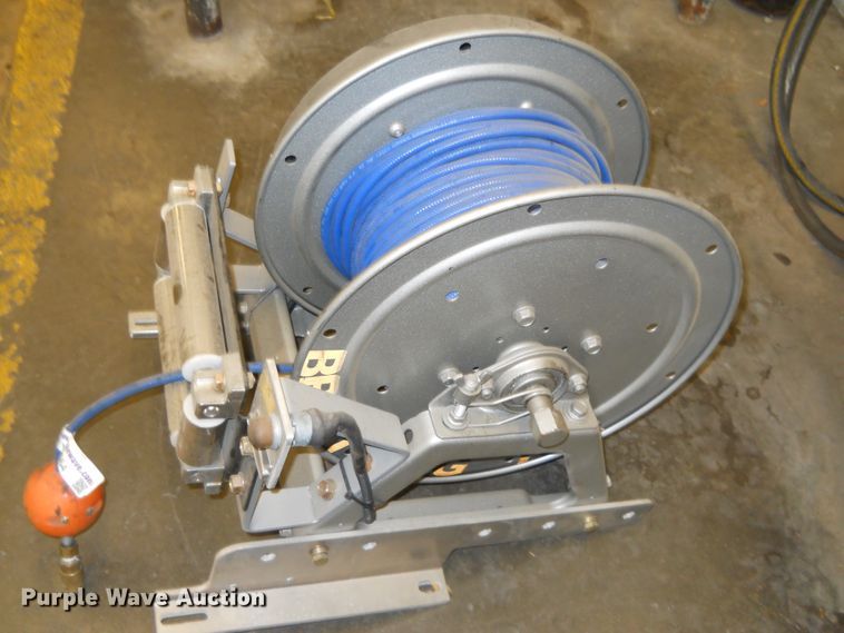 image for item EY9564 Hanney air hose reel