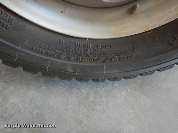image for item FY9213 (6) Goodyear 225/70R19.5 tires