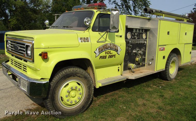 image for item GQ9132 1980 Chevrolet CC7D042  pumper fire truck