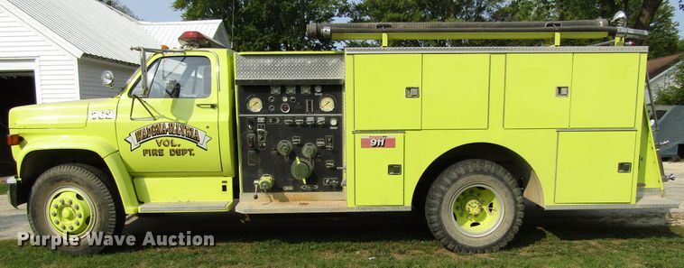 image for item GQ9132 1980 Chevrolet CC7D042  pumper fire truck