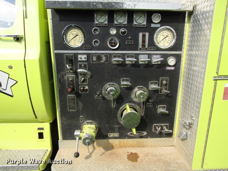 image for item GQ9132 1980 Chevrolet CC7D042  pumper fire truck