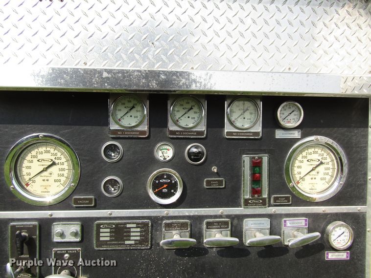 image for item GQ9132 1980 Chevrolet CC7D042  pumper fire truck