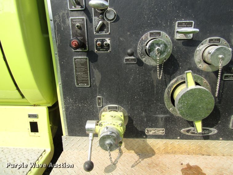 image for item GQ9132 1980 Chevrolet CC7D042  pumper fire truck